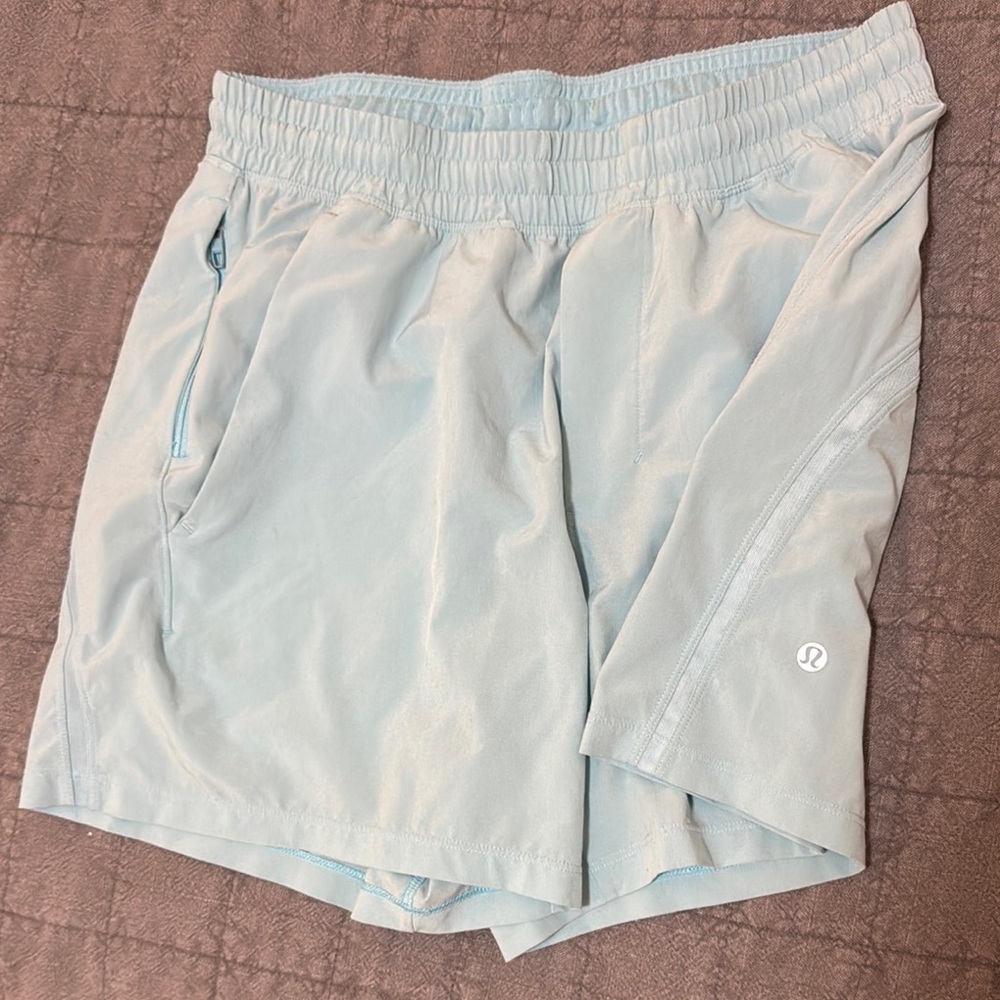 Lululemon Light Blue Pacebreaker 5”